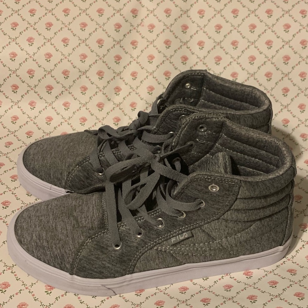 Fila tennis shoes